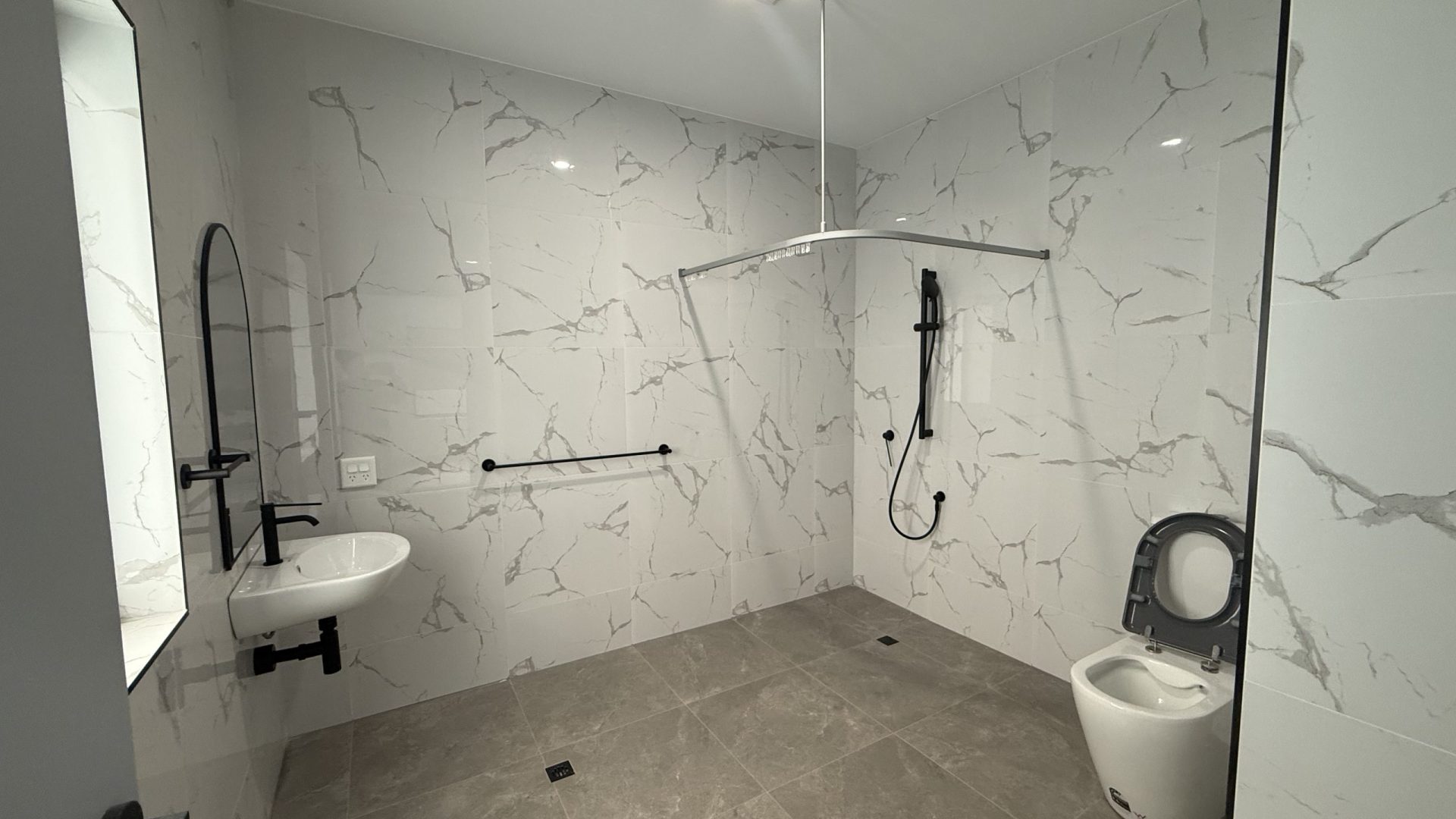 Bathroom1-Gawler